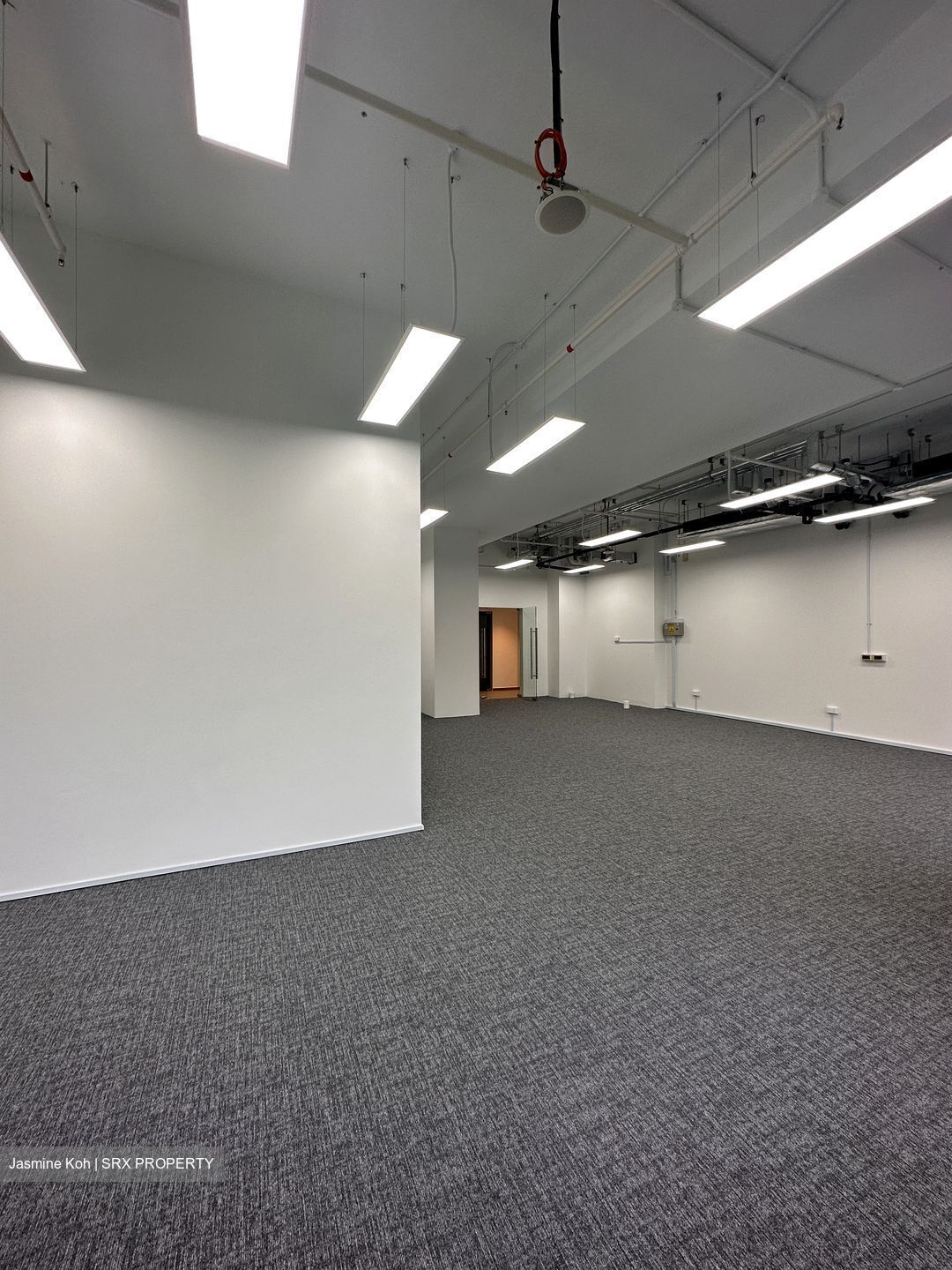 Woods Square (D25), Office #435334511